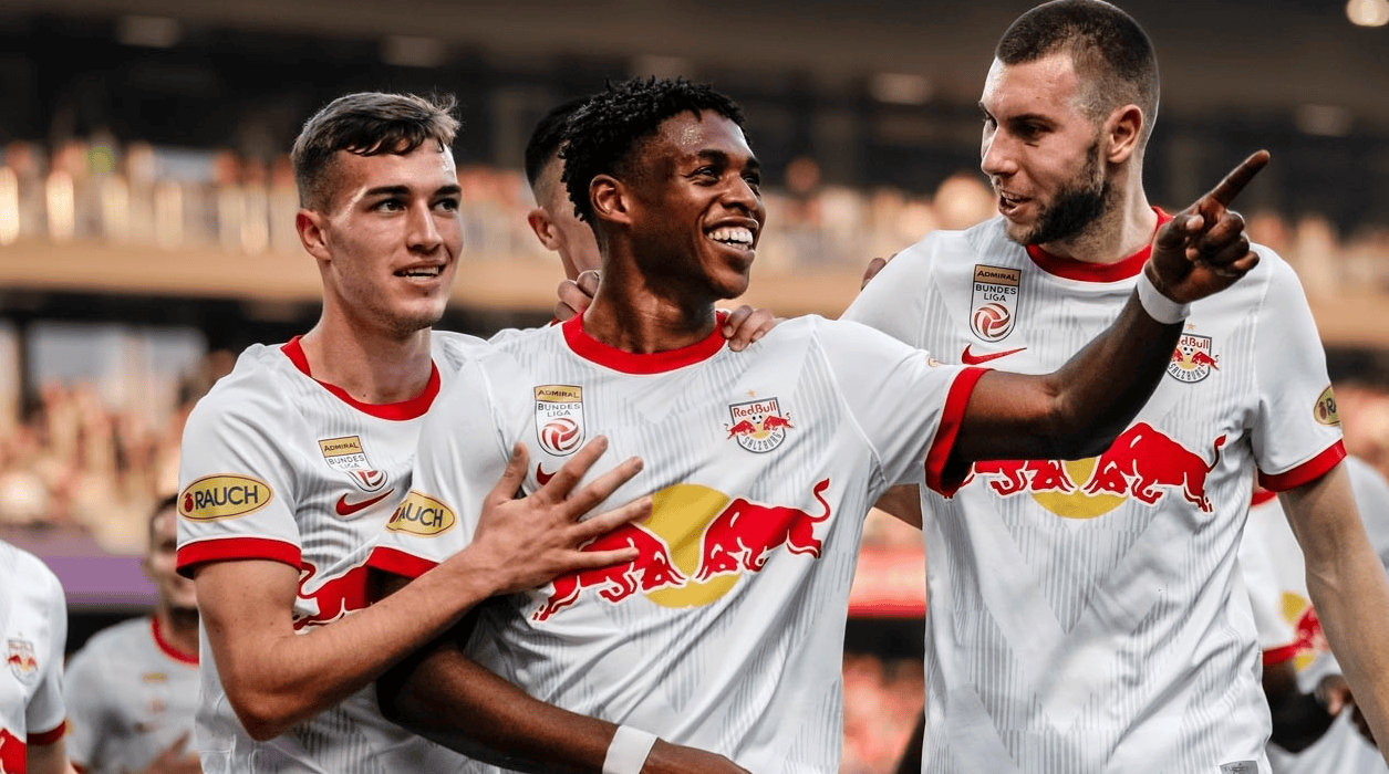 里昂遭遇主场失利，遭遇近期低迷